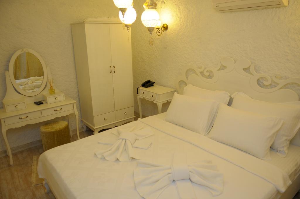 Alacati Alanur Otel Rom bilde